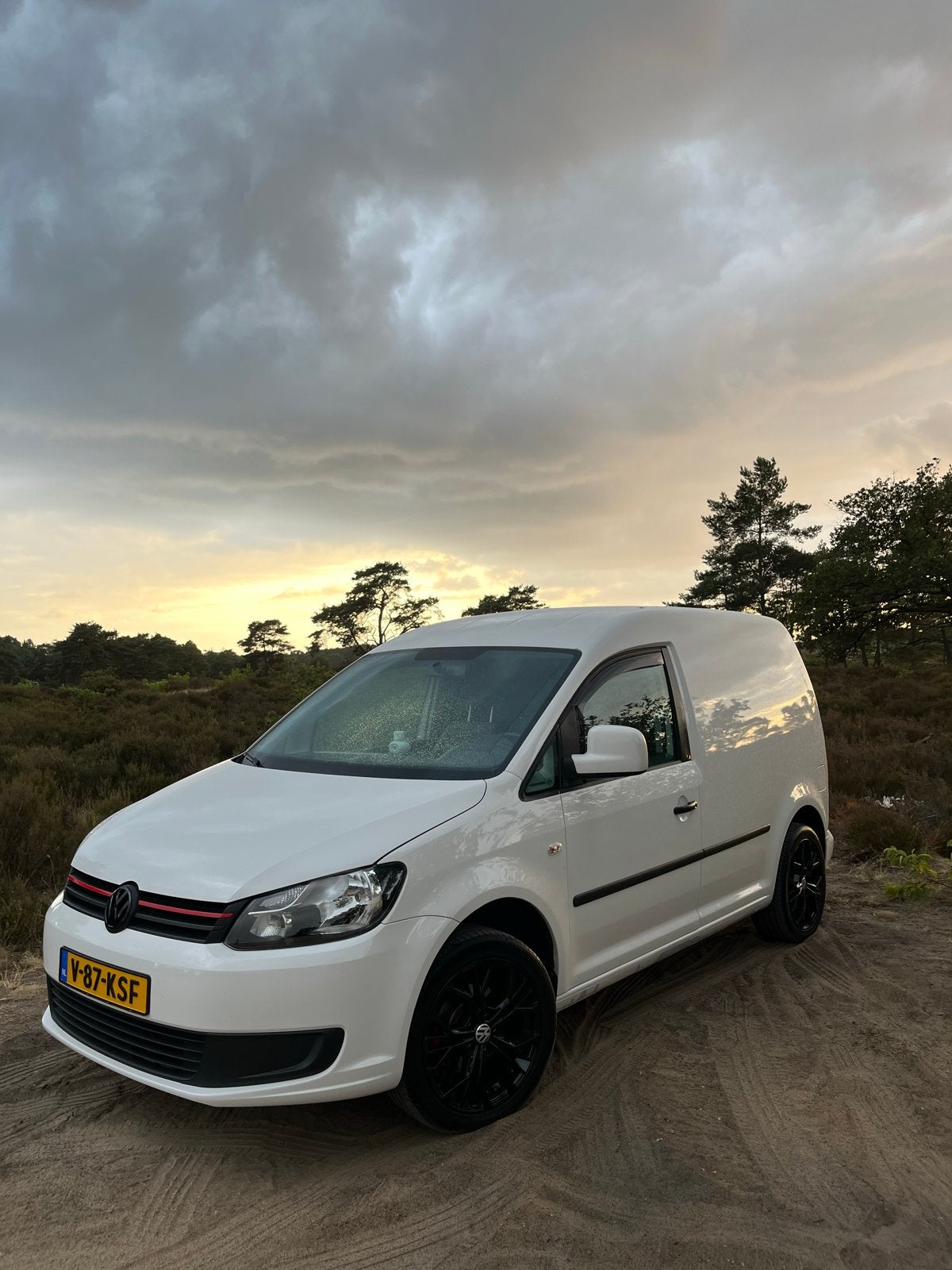 Volkswagen Caddy 1.2 TSI - 140PK, Voorwielaandrijving, 15 km/l, 4 cilinders, Volkswagen