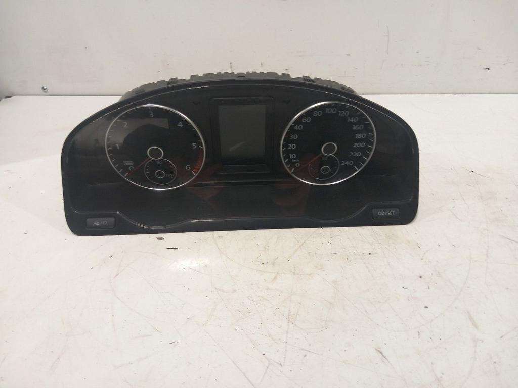 Cockpit Volkswagen Transporter, Auto-onderdelen, Onderdelen@venauto.nl, Van der Ven Autorecycling B.V., Gebruikt, Ettenseweg 76, 4706 PB Roosendaal, The Netherlands