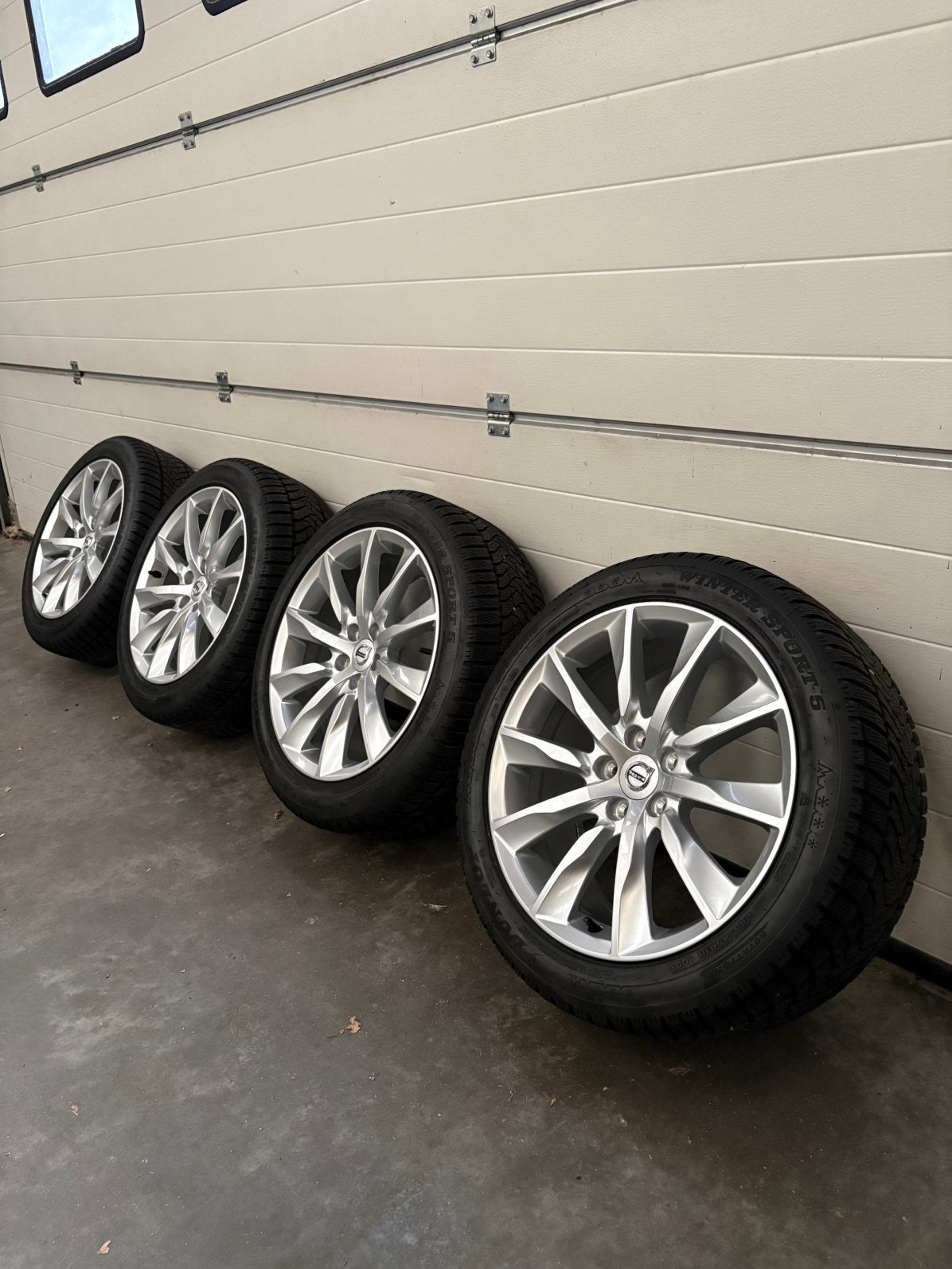 Volvo V90 S90 Turbine 18 inch DEMO winterset 8+ mm!