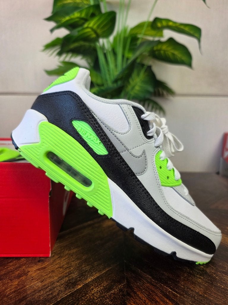 Nike Air Max 90 LTR GS Lime Blast maat 39, Nike, Nieuw, Ophalen of Verzenden, Sneakers of Gympen