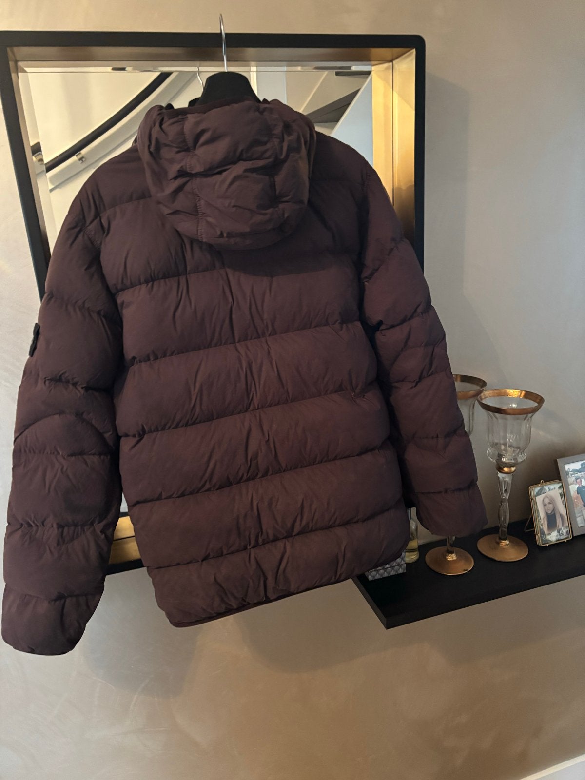 Stone Island Puffer Jacket - Bordeux rood met lichte vlekjes, Ophalen of Verzenden, Gedragen, Maat 52/54 (L), Bruin