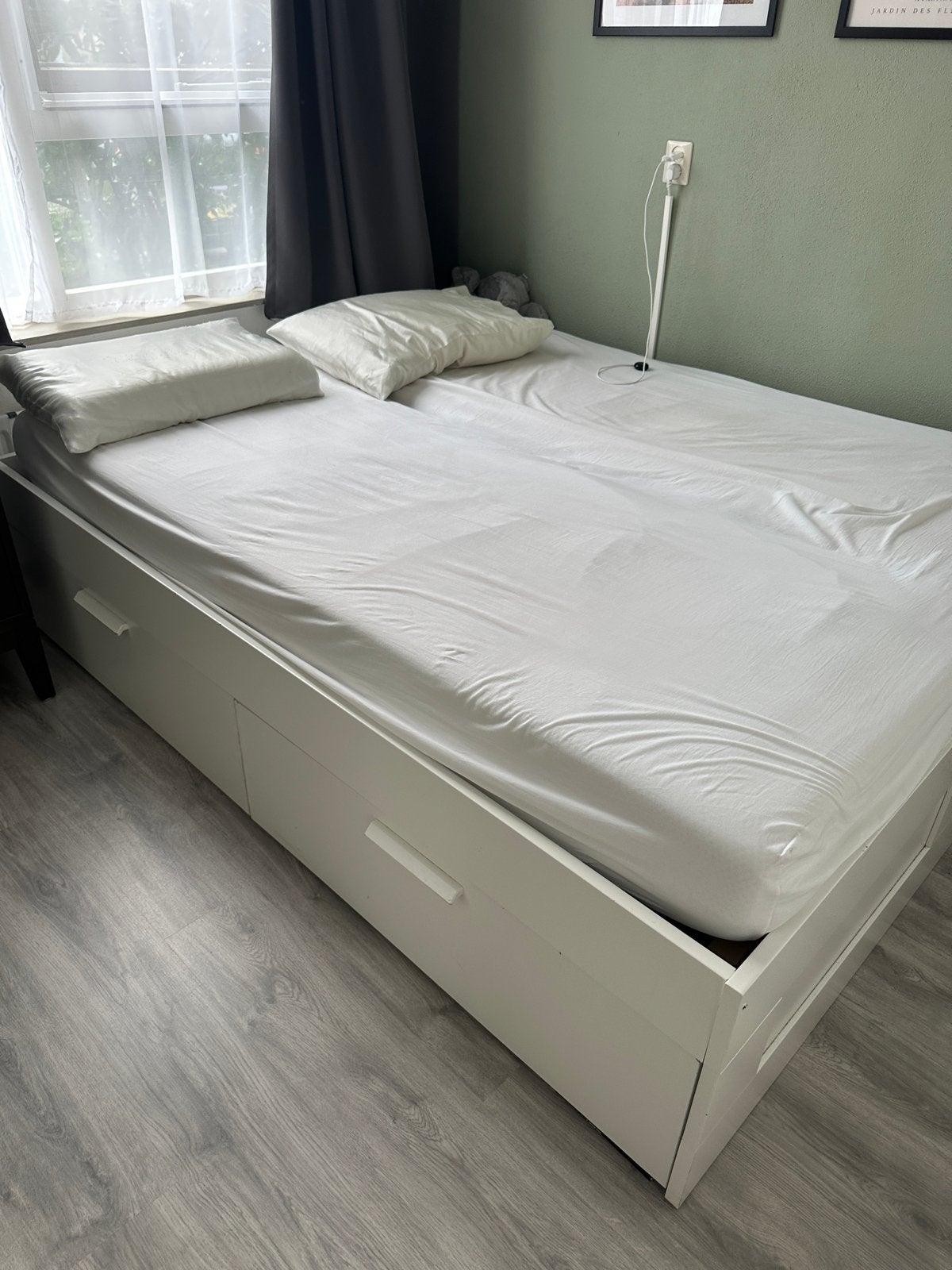 IKEA Brimnes bed 160x200 met lades, Wit, Tweepersoons, Ophalen of Verzenden, Zo goed als nieuw