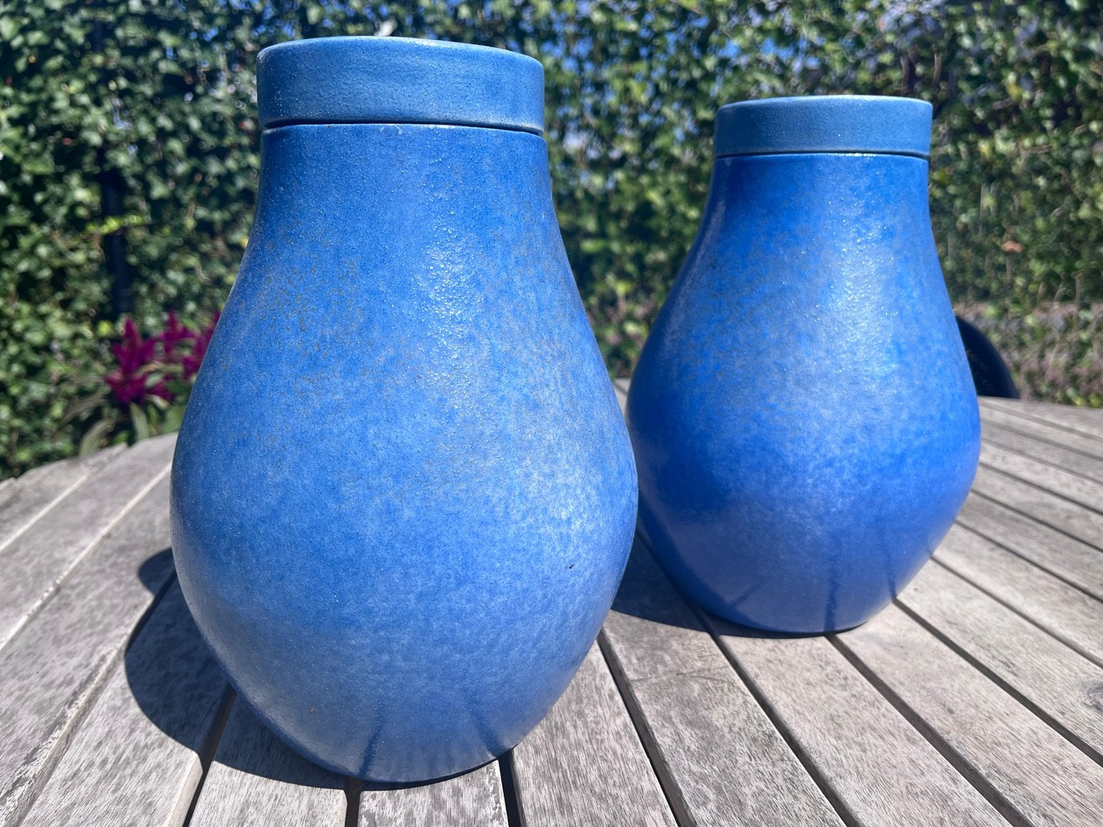 Twee onbeschadigde Bitossi 'Rimini Blu' voorraadpotten, Ophalen