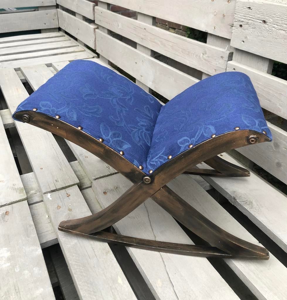 Voetenbankje, Ophalen, Zo goed als nieuw, Hout