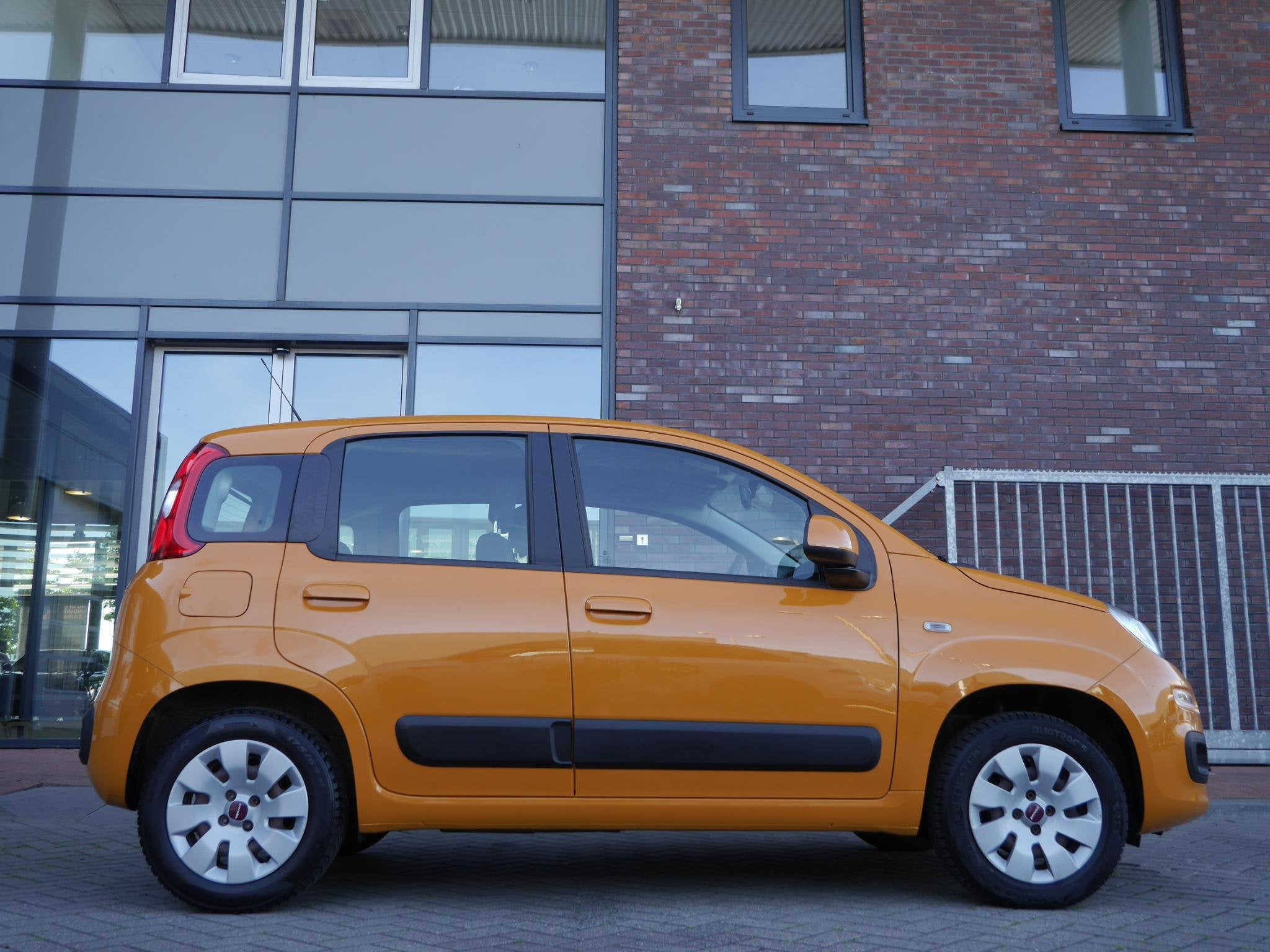 Fiat Panda 0.9 TwinAir Lounge | Mistlampen | Airco | Bluetoo, Auto's, Fiat, Voorwielaandrijving, Stof, Gebruikt, Bedrijf