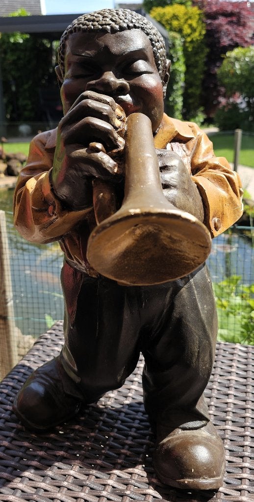 Kunststof muzikant (trompettist) – 45 cm – decoratief beeld, Ophalen of Verzenden, Gebruikt, Mens