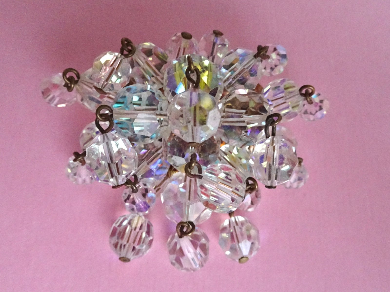 jwg Vintage 50s 60s aurora borealis kristal kralen broche, Verzenden, Overige materialen, Broche