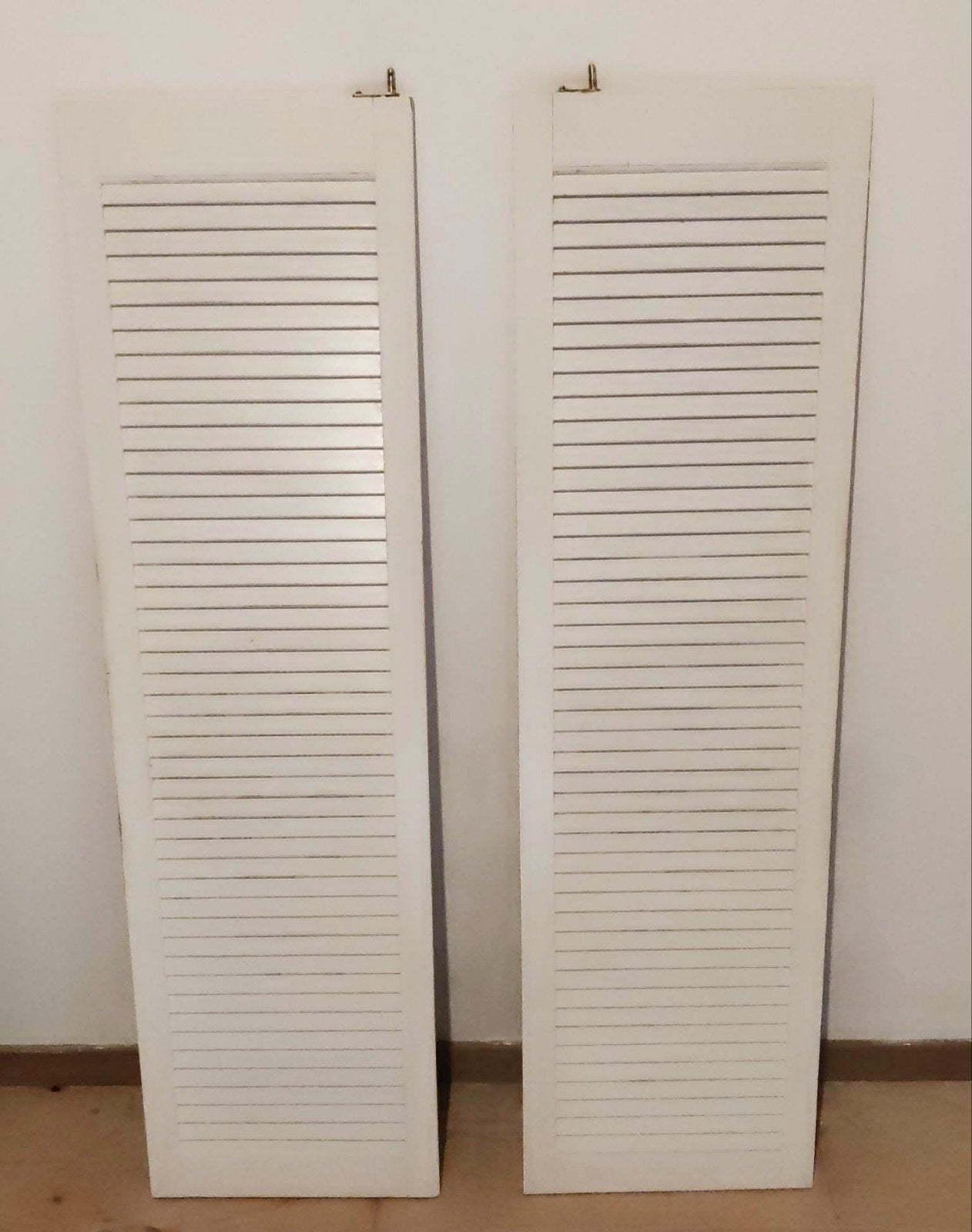 Set van 2 Louvre raamluiken / deuren / luiken 141x39,3cm, Doe-het-zelf en Verbouw, Ophalen, Gebruikt, Minder dan 80 cm, Overige typen