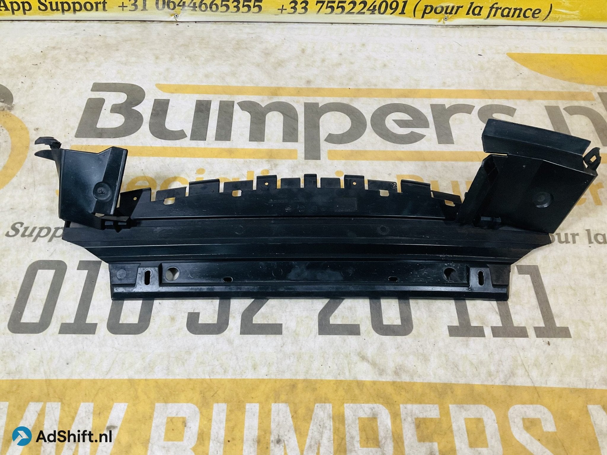 Onderplaat Renault clio 2 n8200074019 Bumperlip 2-R3-10812, Bumper