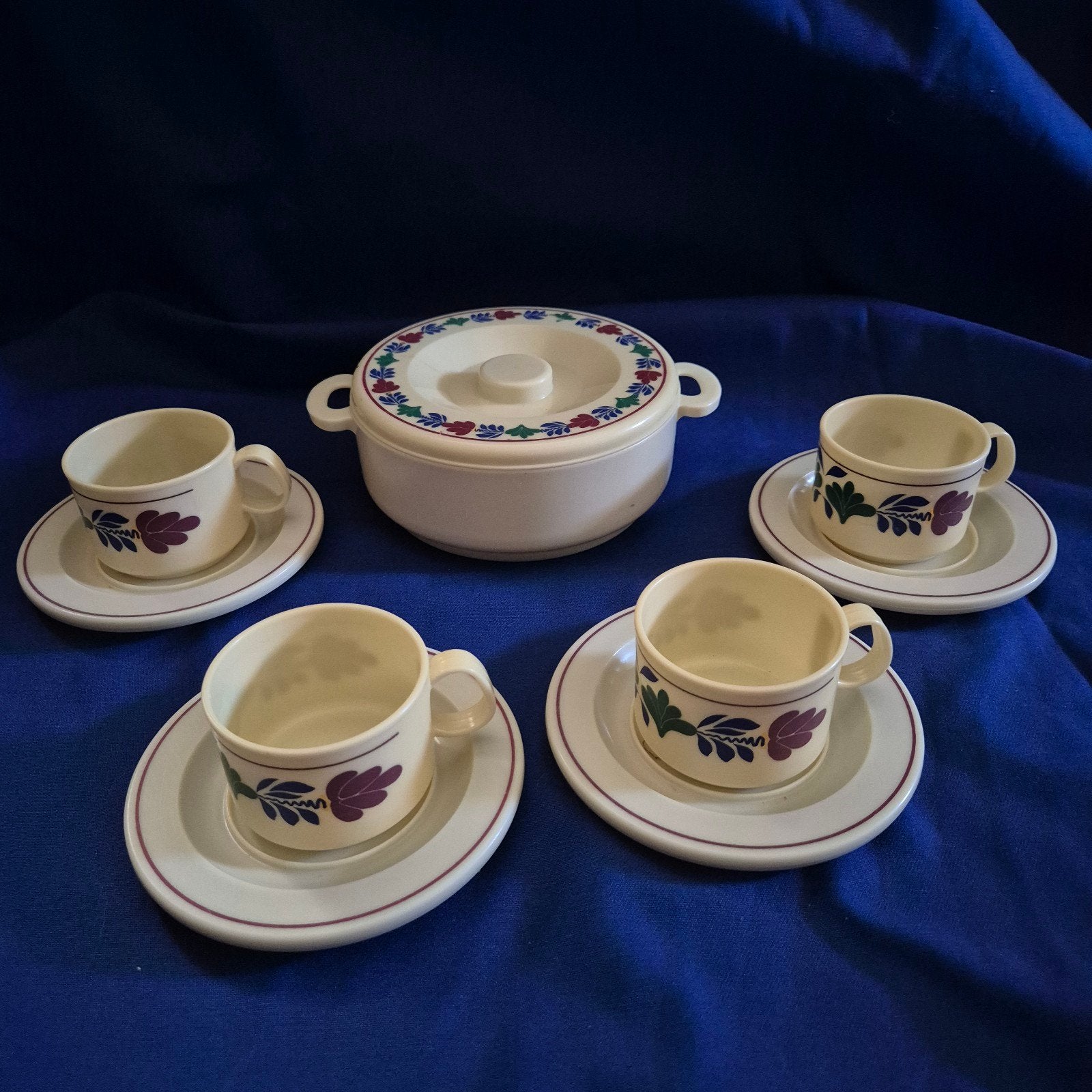Servies onderdelen kunststof Boerenbont kinderserviesje ., Ophalen of Verzenden, Gebruikt, Poppenhuis