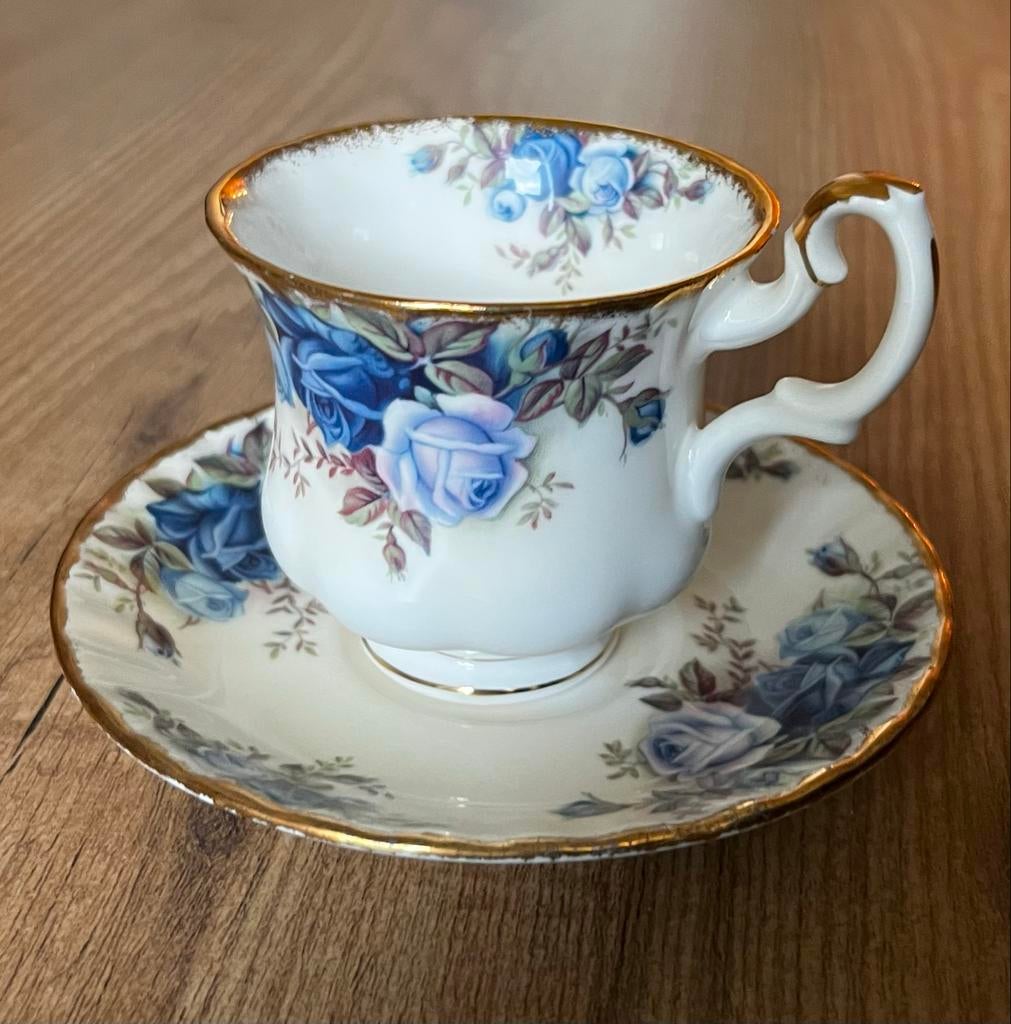 Royal Albert Moonlight Rose Kop en Schotel - Vintage, Ophalen of Verzenden