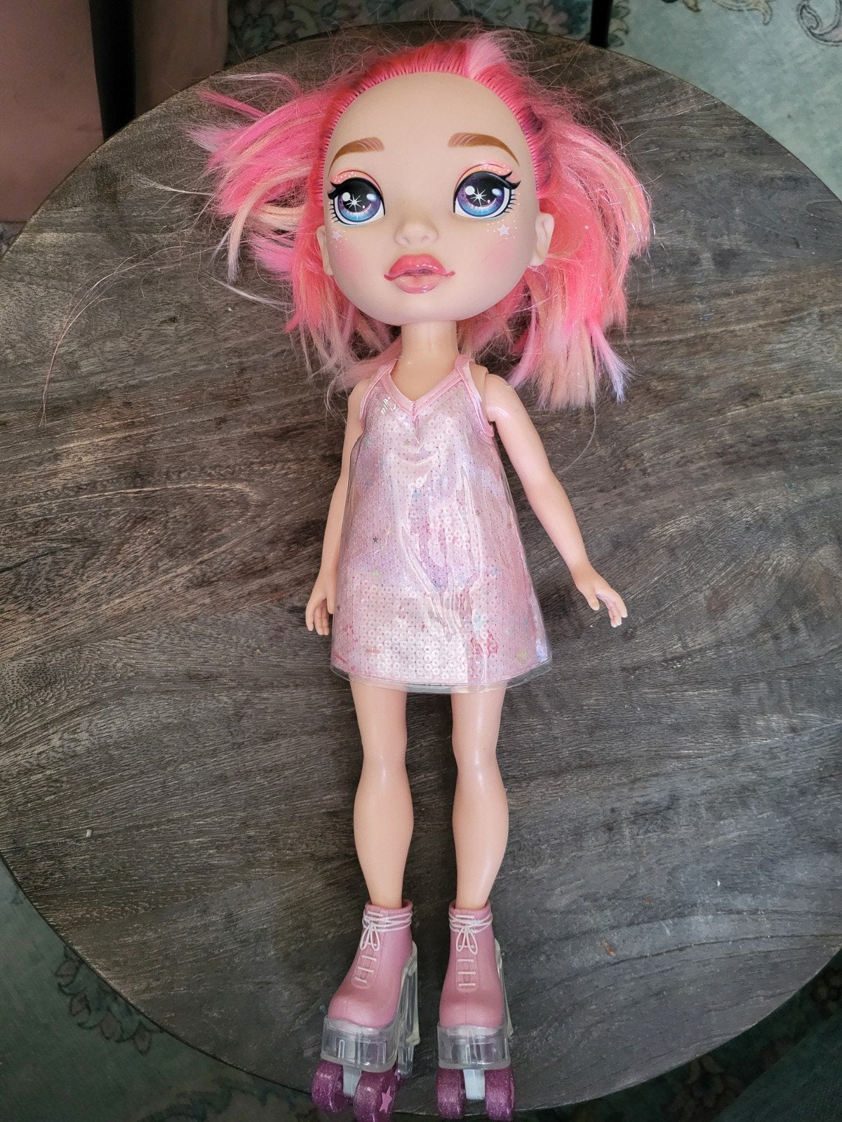Rainbow High pixie Rose pop, Kinderen en Baby's, Speelgoed | Poppen, Ophalen of Verzenden, Gebruikt, Overige typen