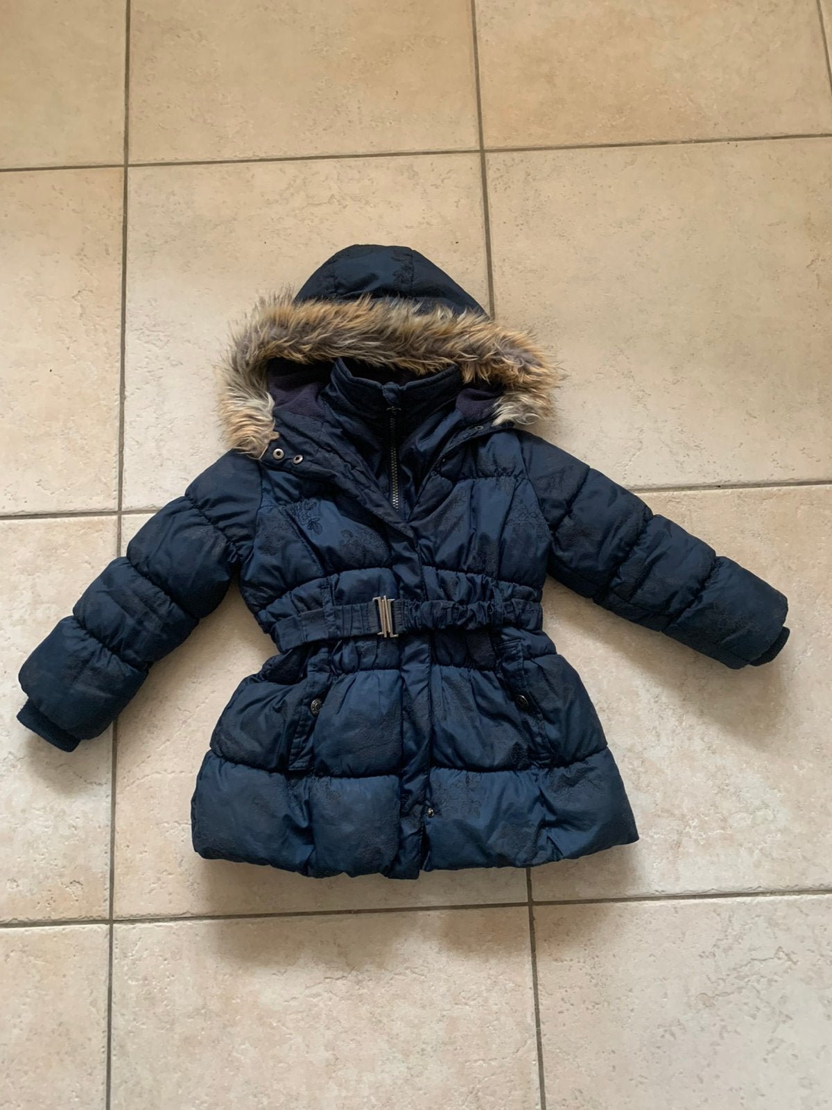 Winterjas maat 104, Ophalen of Verzenden, Zo goed als nieuw, Meisje, Jas