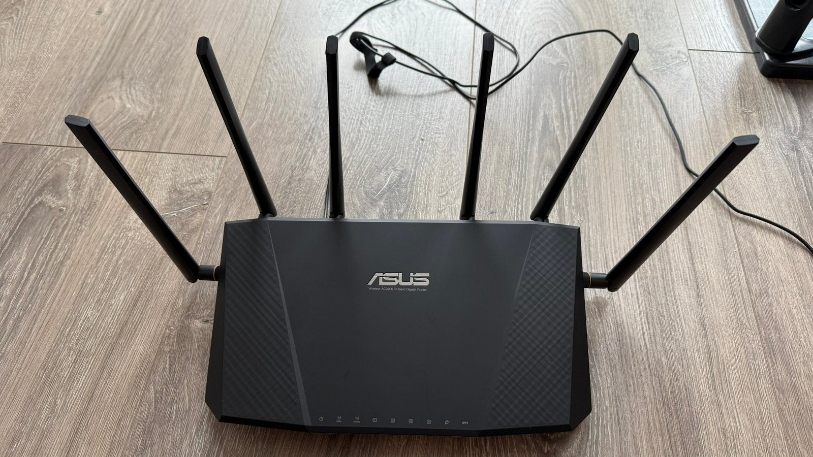 ASUS RT-AC3200 tri-band gigabit router, Computers en Software, Ophalen of Verzenden, Zo goed als nieuw
