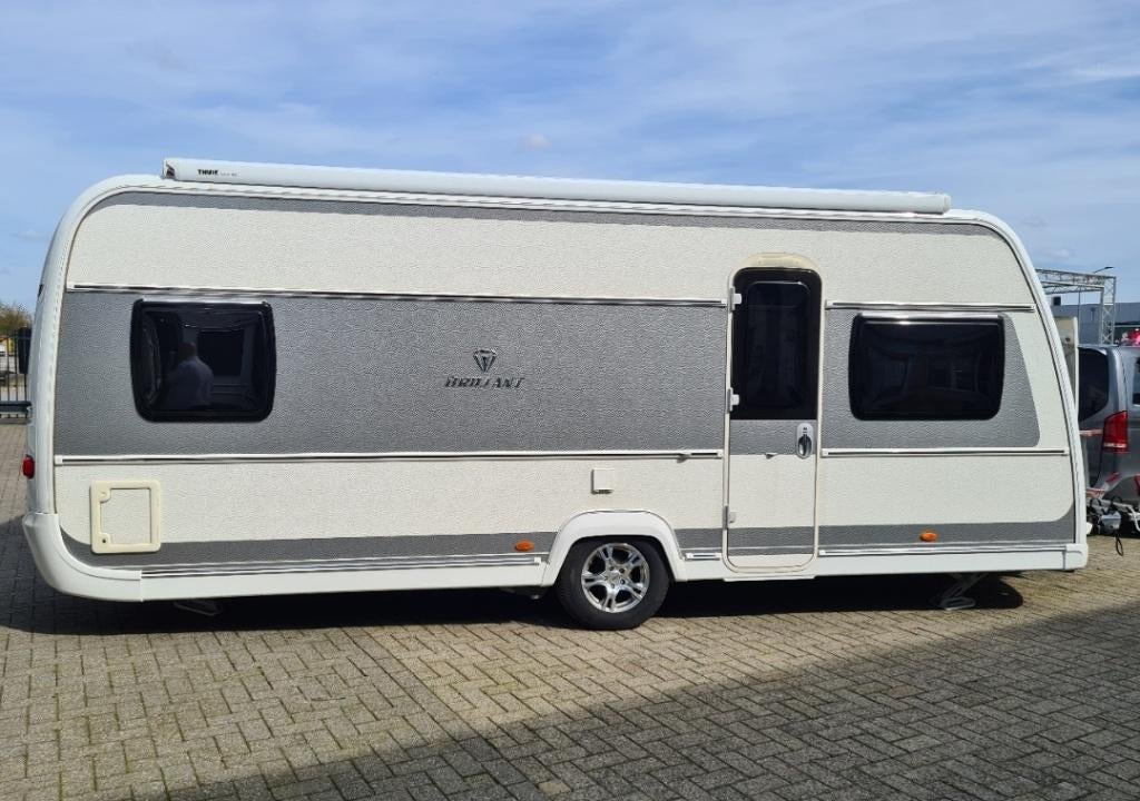 FENDT Brillant 560 SF, Airco, Mover, Thule luifel *, Caravans en Kamperen, Caravans, Particulier, tot en met 4, 1500 - 2000 kg