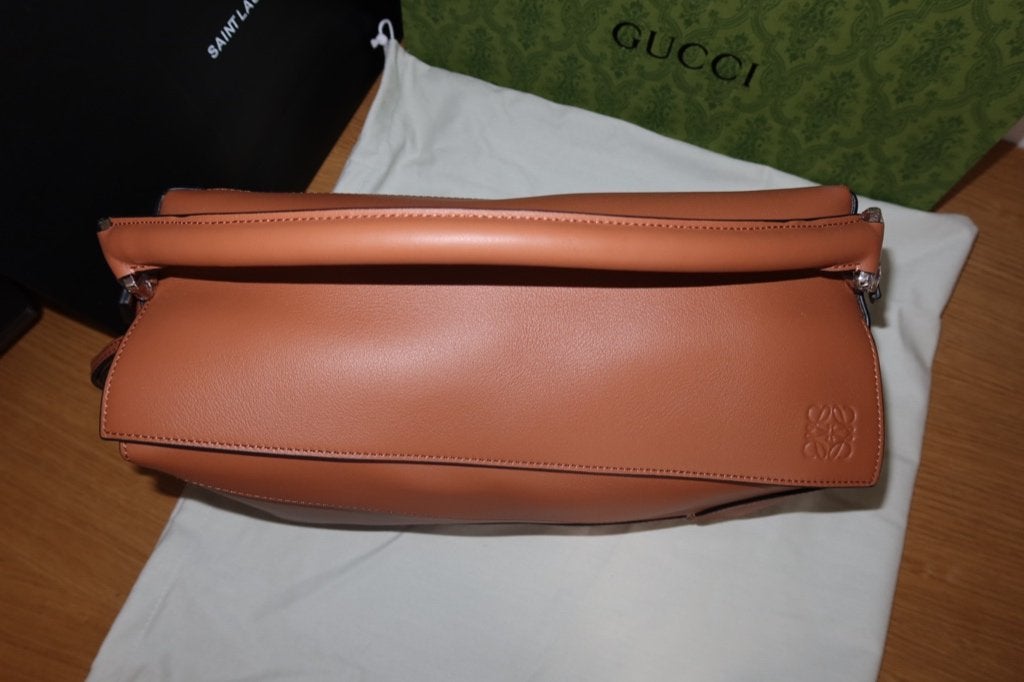Loewe Puzzle Bag Tan Leer, Ophalen of Verzenden, Zo goed als nieuw, Bruin, Handtas