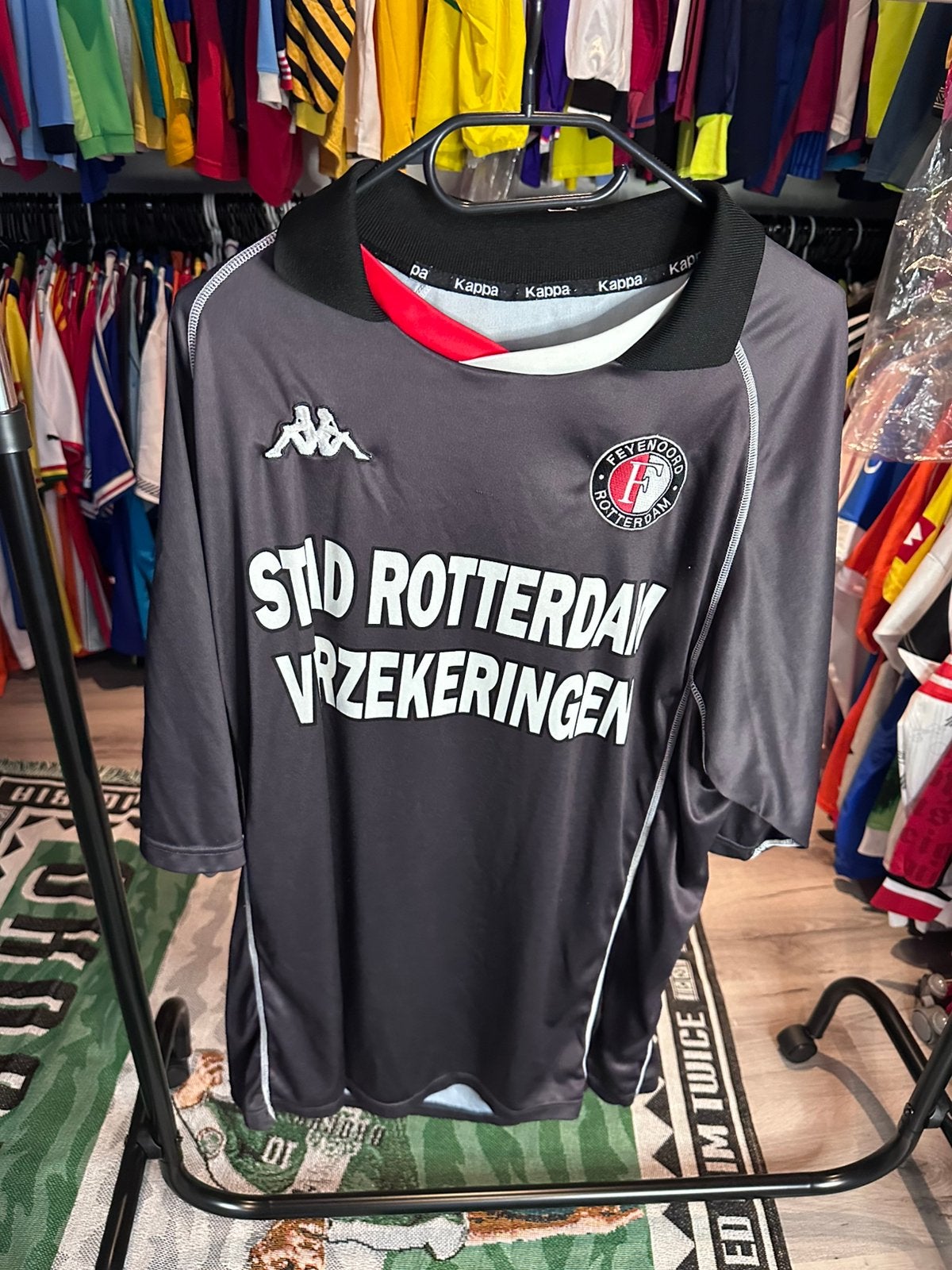 Oud Feyenoord derde voetbal shirt uit 2001/2002 UEFA Cup, Sport en Fitness, Voetbal, Maat XL, Verzenden, Zo goed als nieuw, Shirt