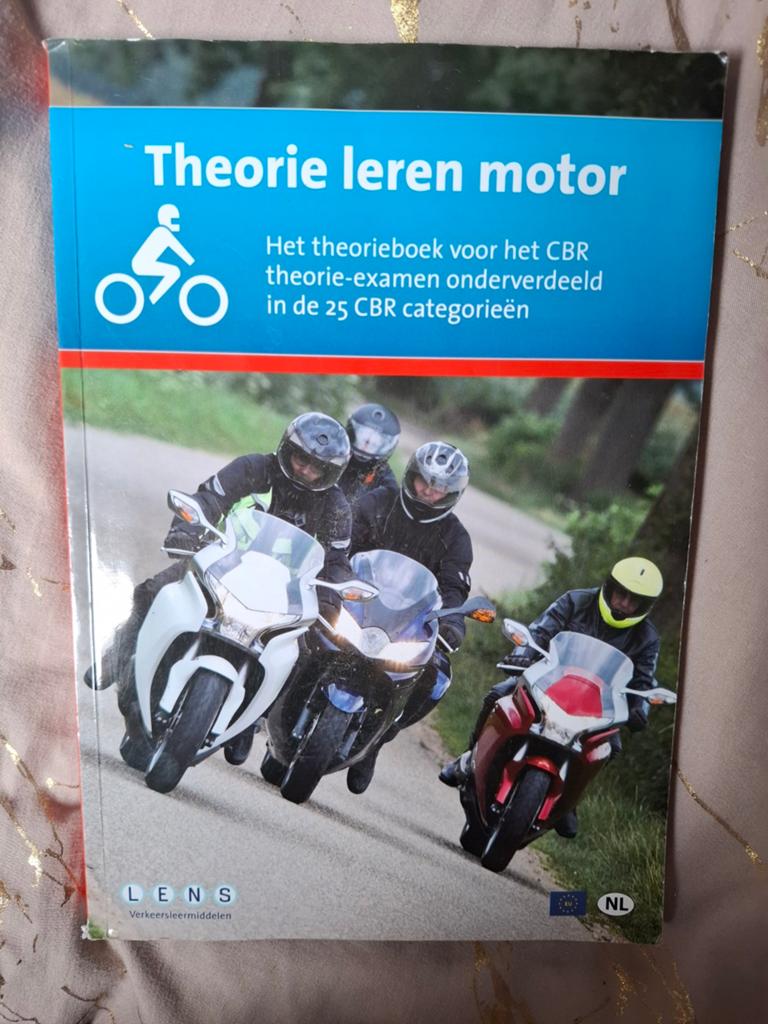 Theorie leren motor - CBR theorie-examen, Ophalen of Verzenden, Zo goed als nieuw, LENS Verkeersleermiddelen, Algemeen