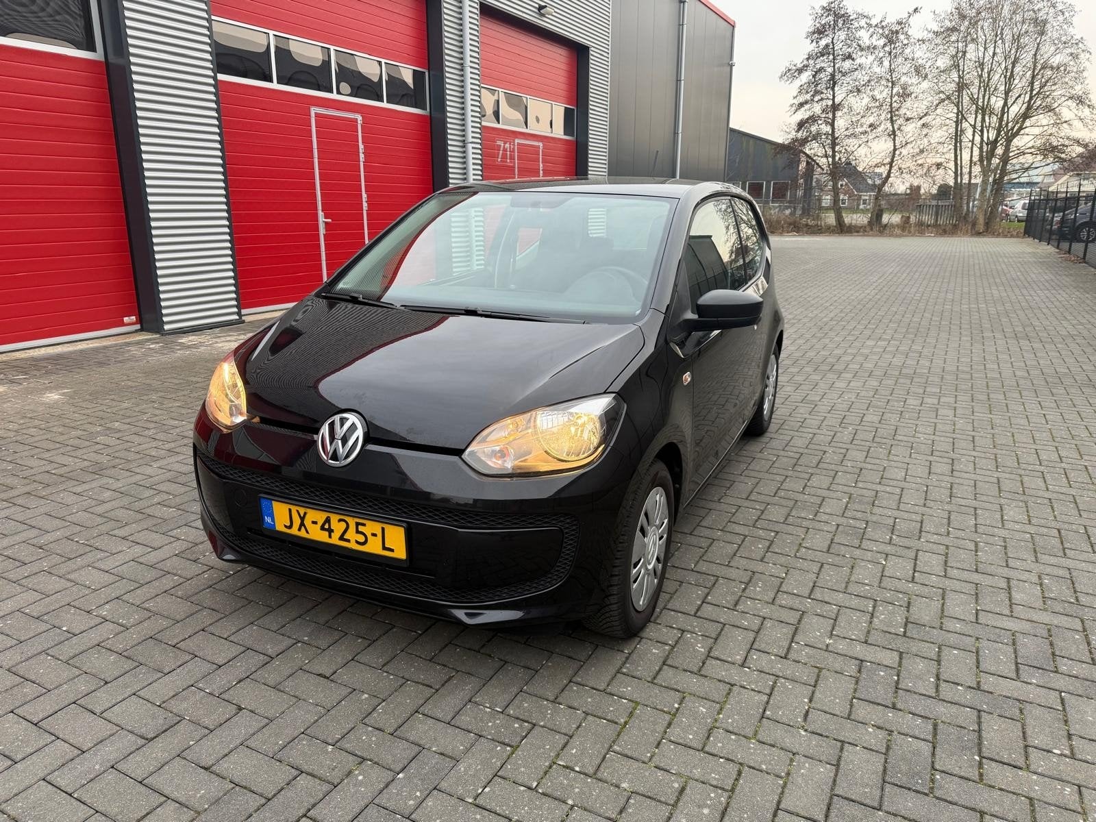Volkswagen up! 1.0 44KW/60PK nieuwe apk 3-DRS 2016 Zwart, Auto's, Voorwielaandrijving, Up!, 840 kg, 4 stoelen