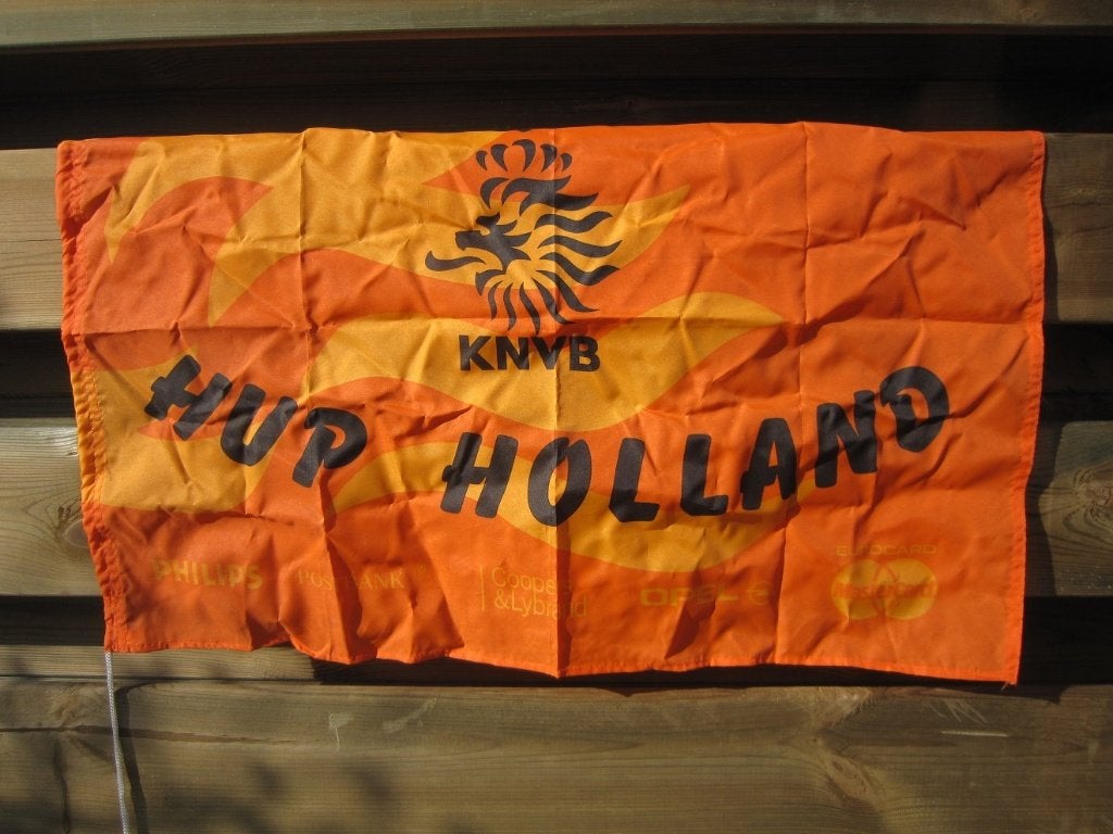 KNVB vlag Hup Holland oranje 50 x 70 cm, Ophalen, Zo goed als nieuw