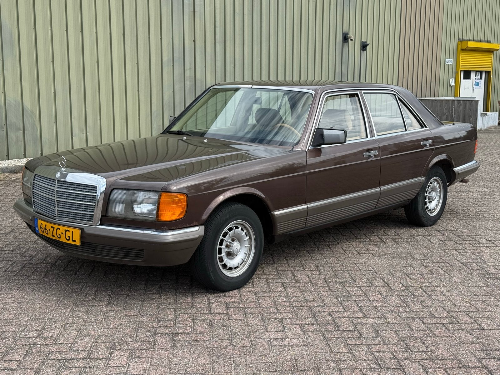 Mercedes-Benz S-Klasse 280 SE AUT 1983 BELASTINGVRIJ APK NEW, Auto's, Mercedes-Benz, Bedrijf, S-Klasse, Benzine, Sedan, Automaat