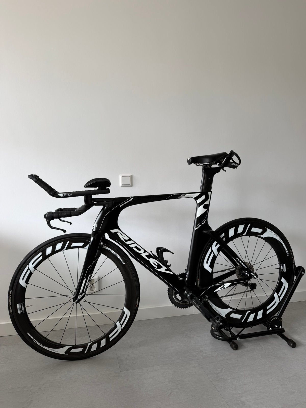Ridely Dean Fast tijdritfiets / triathlonfiets, Fietsen en Brommers, Fietsen | Racefietsen, Carbon, Zo goed als nieuw, Meer dan 20 versnellingen