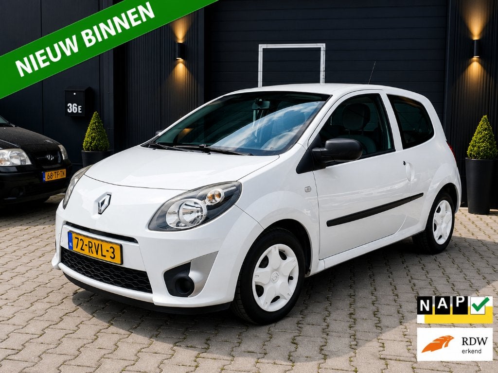 Renault Twingo 1.2 16V 2011 lage km 60.384km NAP RIJKLAAR !!, 74 pk, 4 cilinders, 4 stoelen, Wit