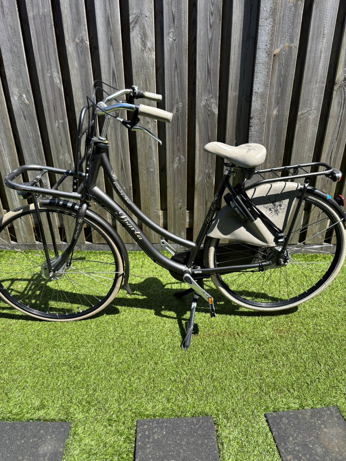 Sparta damesfiets, moderfiets, Fietsen en Brommers, Fietsen | Dames | Omafietsen, Ophalen, Zo goed als nieuw, Versnellingen
