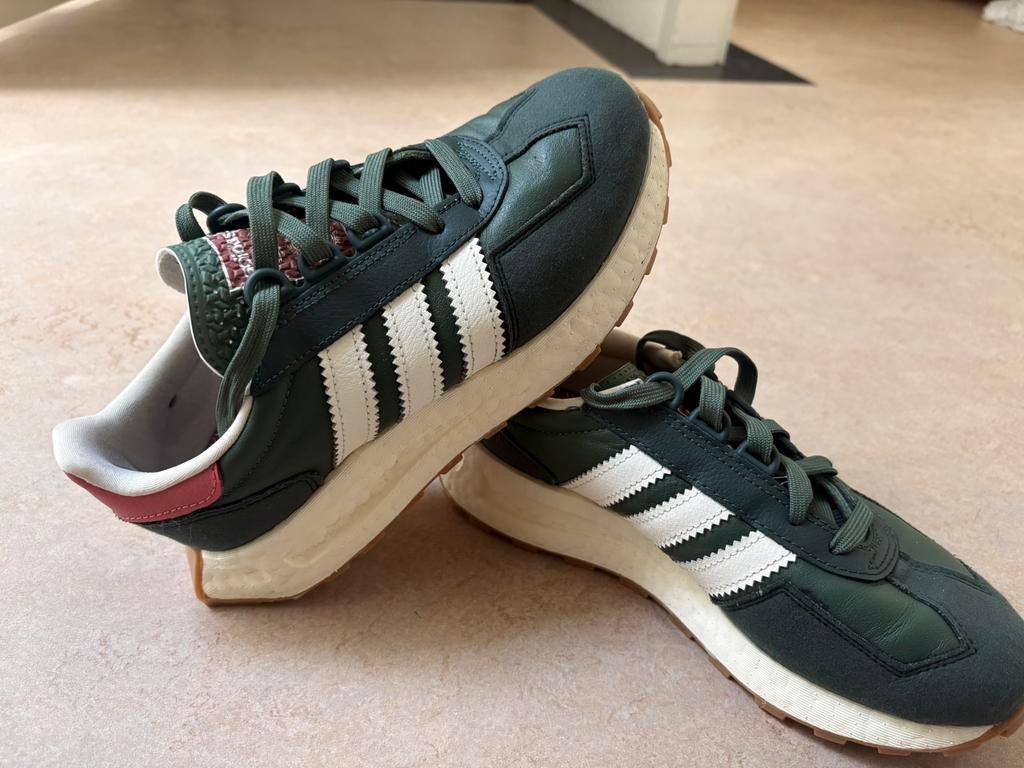 Adidas sneakers, Ophalen of Verzenden, Zo goed als nieuw, Sneakers of Gympen