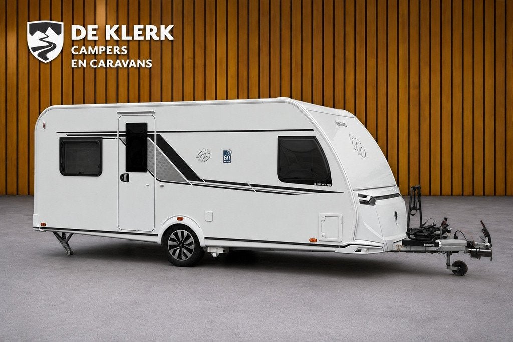 Knaus SUDWIND 500 FU 60 YEARS (bj 2023), 7 tot 8 meter, Bedrijf, Info@deklerkcaravans.nl, Watertank vast