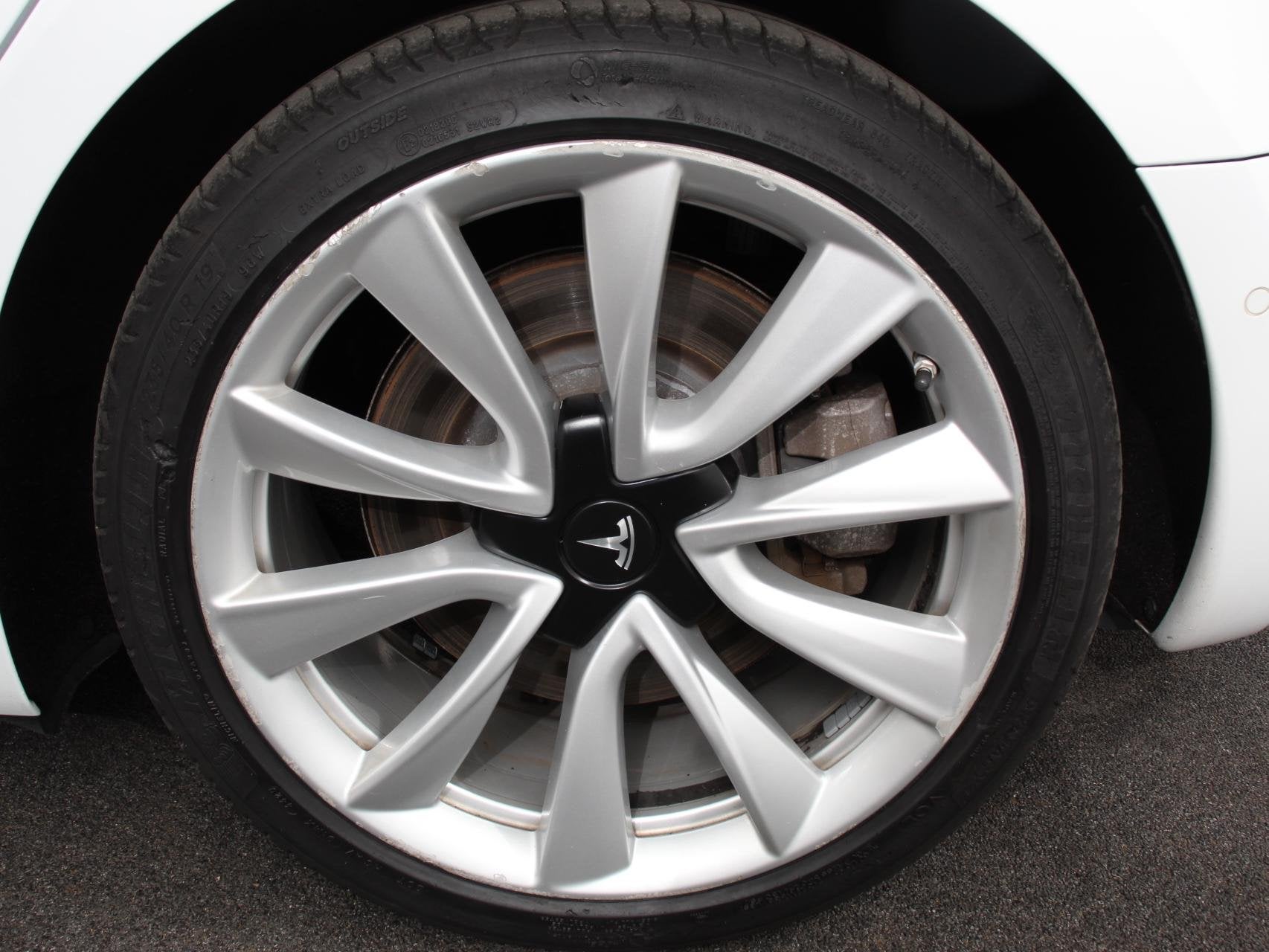 Tesla Model 3 RWD 60 kWh Standard Range Plus Read comments!, Automaat, Gebruikt, Wit, Origineel Nederlands