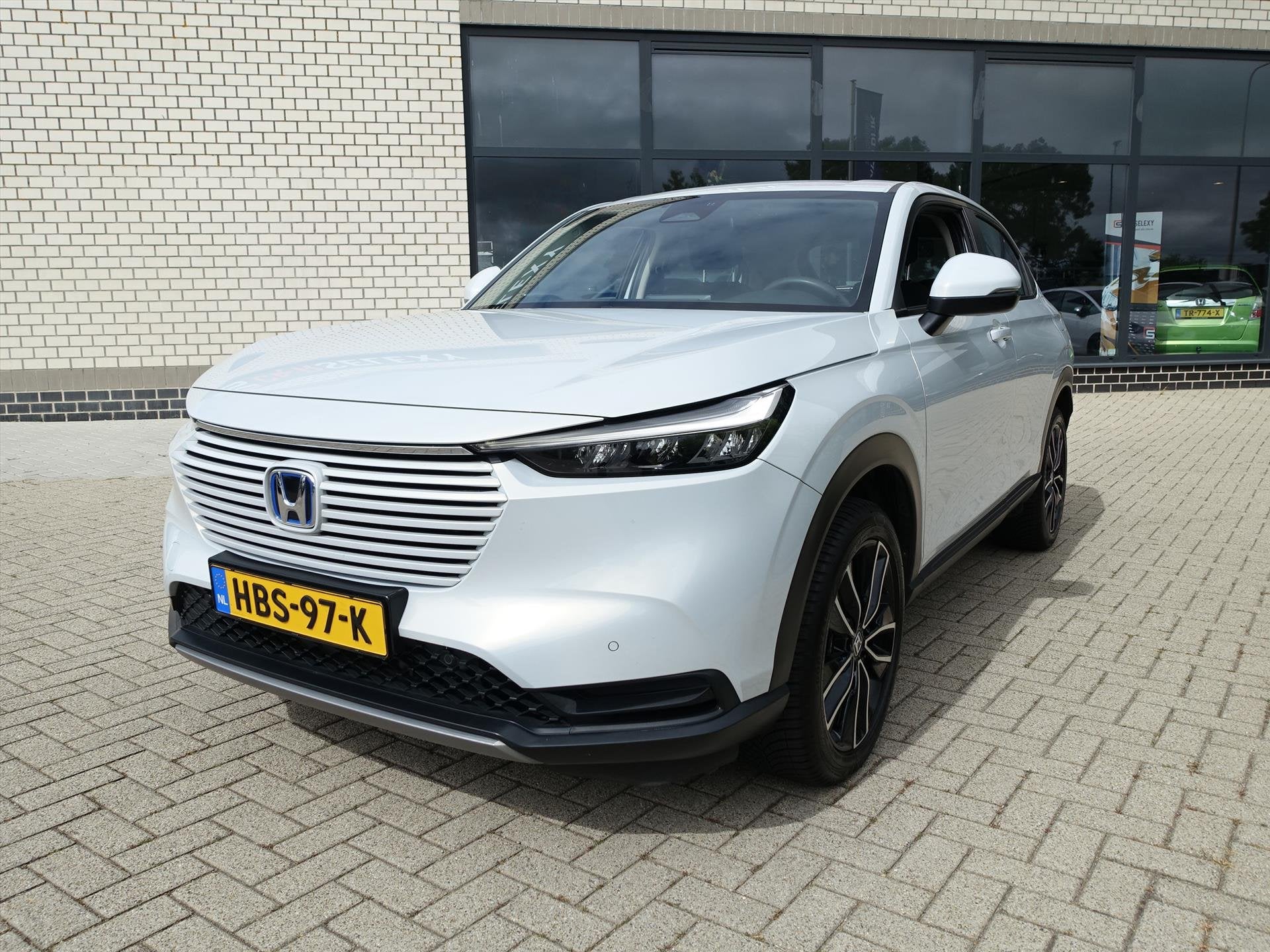 HONDA HR-V 1.5 i-MMD 131pk CVT Elegance, Auto's, Automaat, Stof, Bedrijf, Hybride Elektrisch/Benzine