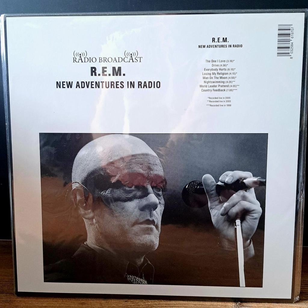 R.E.M. - New Adventures in Radio (Live Album), Cd's en Dvd's, Vinyl | Rock, Ophalen of Verzenden, 2000 - 2009, Nieuw in verpakking