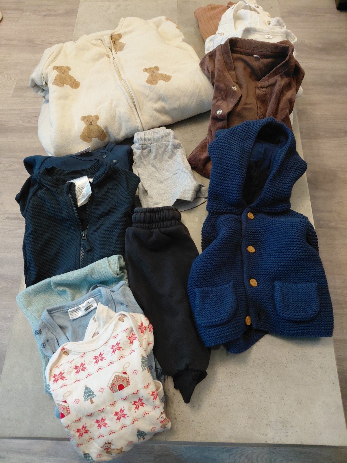 Kledingpakket Maat 62 - Trappelpakjes, Jasje, Broekje(13 st, Ophalen, Gebruikt, Jongetje of Meisje, Setje