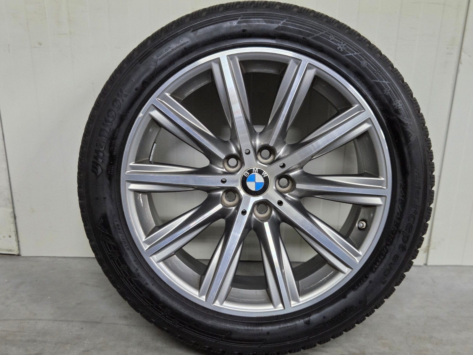 Bmw 5 serie G30 G31 18 inch velgen winterbanden 245 45 18, Ophalen, 18 inch, Banden en Velgen, Winterbanden