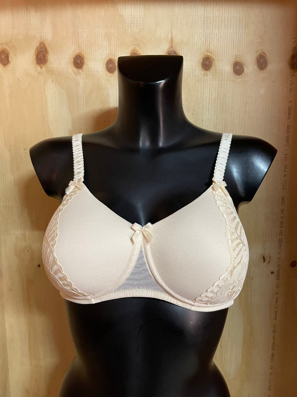 Amoena prothese bh 90a model marielle zonder beugel, Verzenden, Overige kleuren, BH