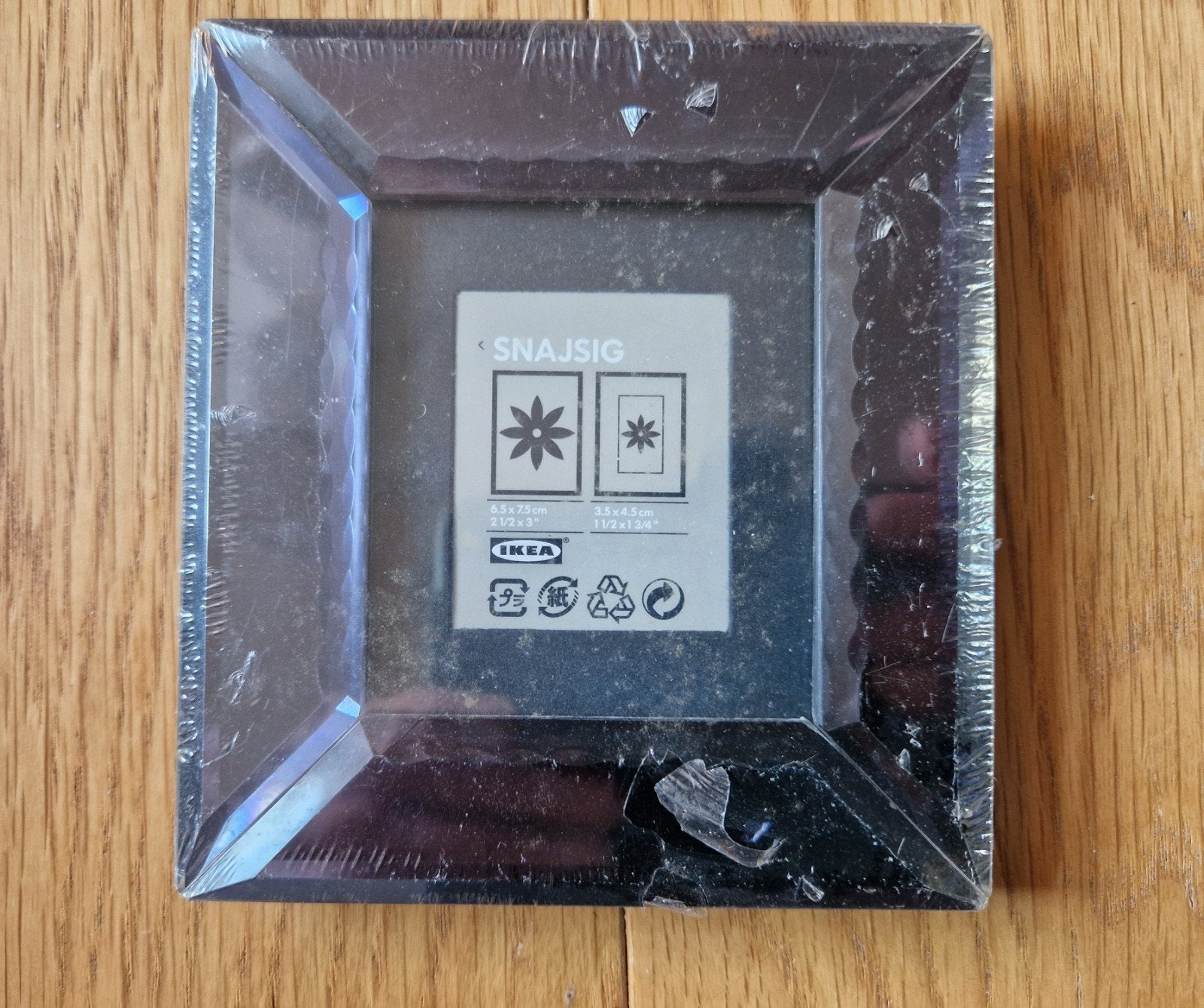 Ikea Snajsig fotolijstje paars glas 6,5x7,5cm nieuw, Audio, Tv en Foto, Fotografie | Fotolijsten, Ophalen of Verzenden