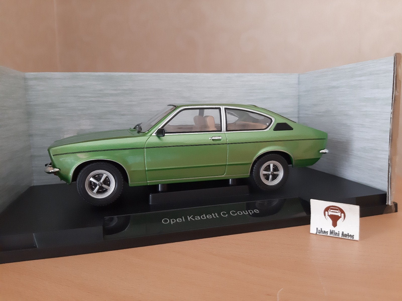 Opel Kadett C Coupe 1975 Groen Metallic van MCG 1:18, Overige merken, MCG, Auto, Nieuw