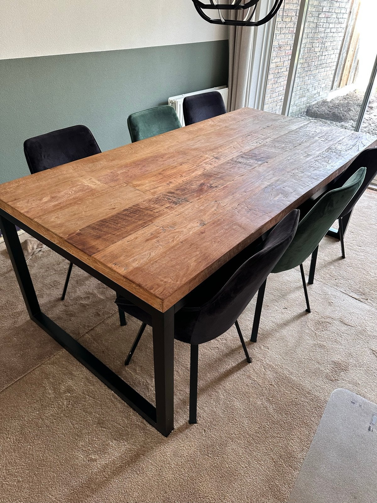 Eettafel 200x100 cm met 6 By Boo stoelen (4 zwart, 2 groen), Ophalen, Gebruikt, 100 tot 150 cm, 200 cm of meer