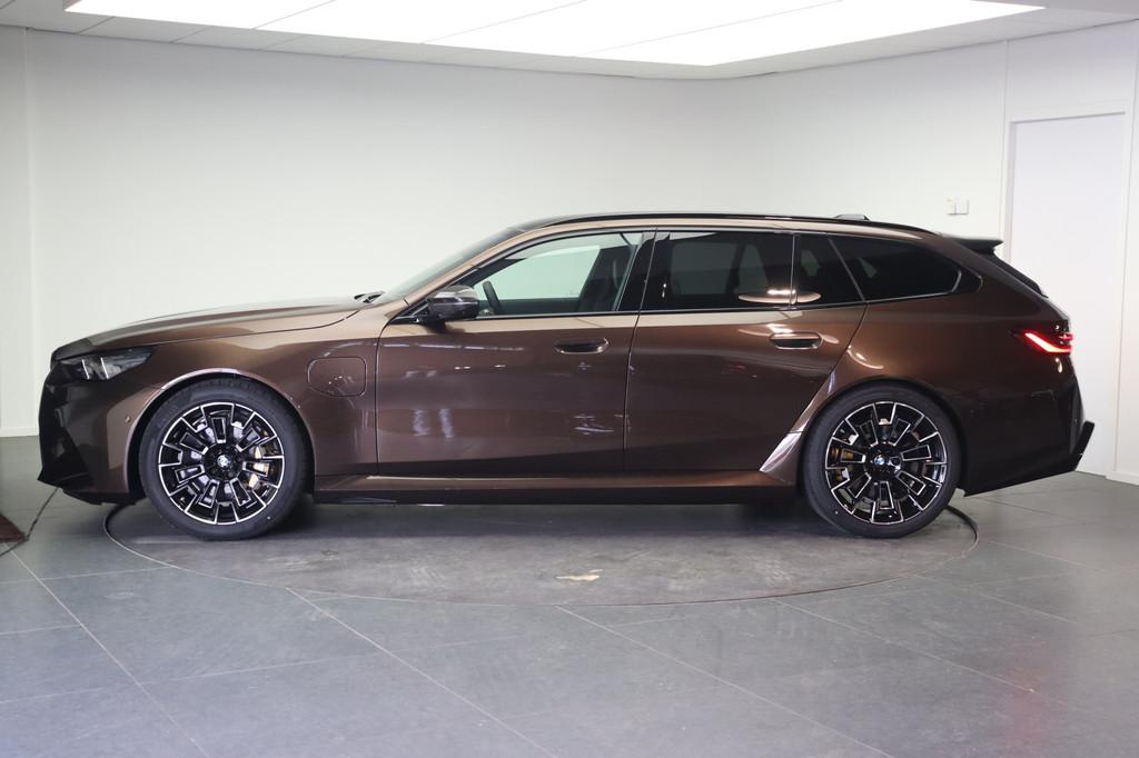 BMW 5 Serie Touring M5 Automaat / Trekhaak / Panoramadak / C, Auto's, Bruin, 4395 cc, Leder, Hybride Elektrisch/Benzine