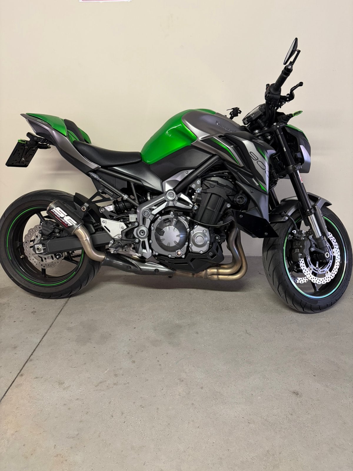 Kawasaki Z900 nieuwstaat 2019, Motoren, Motoren | Kawasaki, Sportuitlaat, 4 cilinders, Motorrijbewijs A, 900 cc