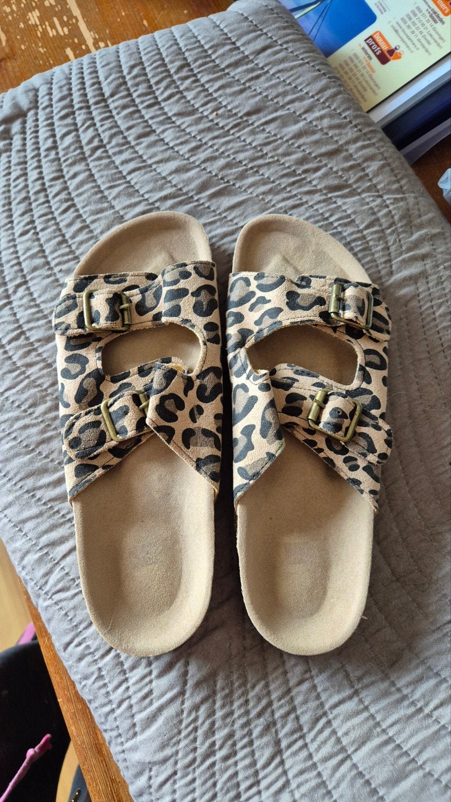 Nieuwe orthopedische sandaal maat 40 met panterprint, Kleding | Dames, Bruin, Nieuw, Sandalen of Muiltjes, Ophalen of Verzenden