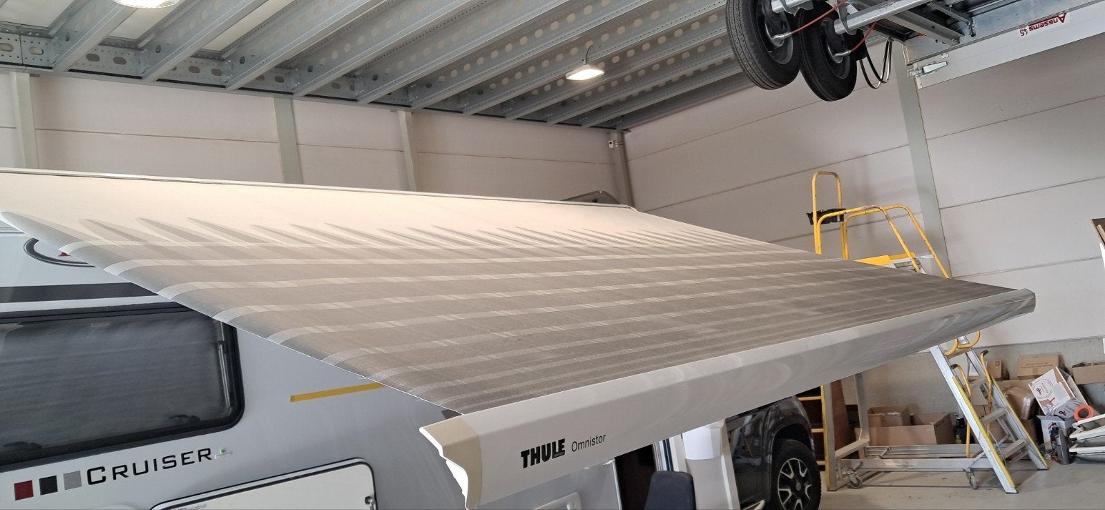4 mtr. breed luifel thule omnister 6200, Ophalen