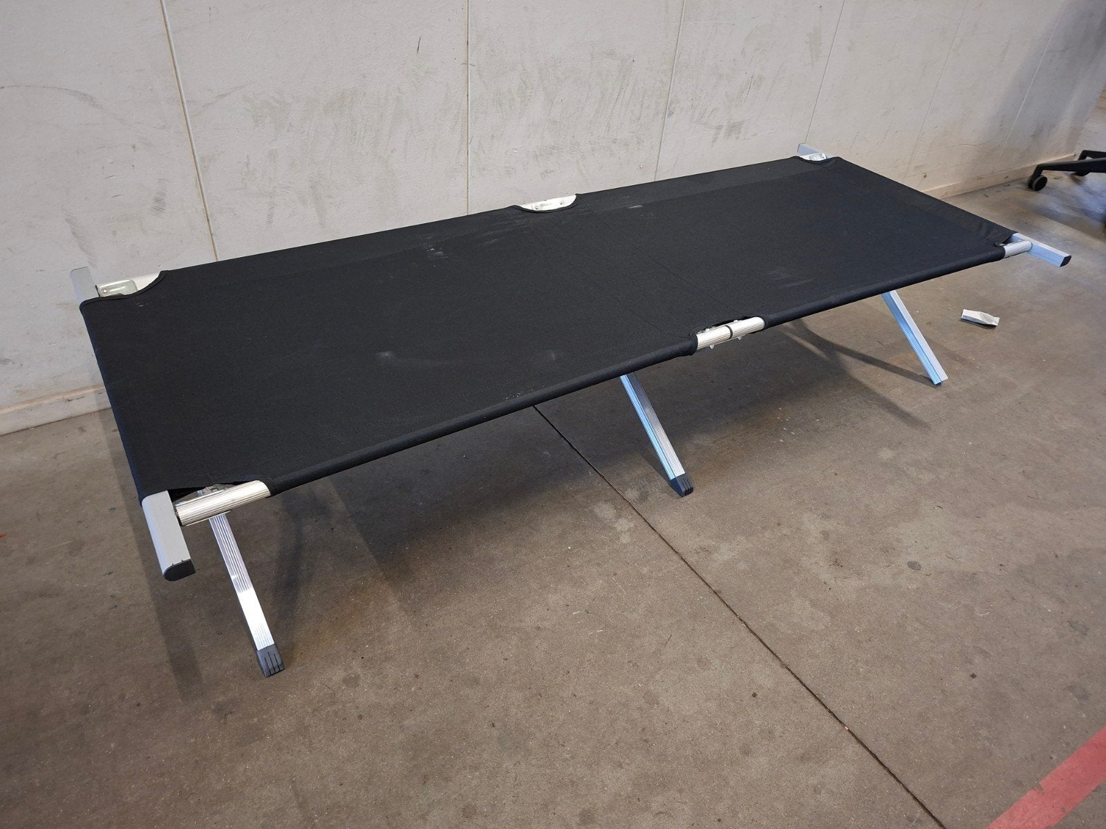 Veldbed 188x65 cm met draagtas, Ophalen