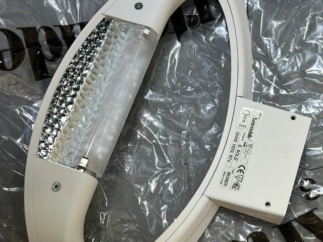 Artemide Mesmeri wandlamp Eric Sole design lamp modern nieuw, Metaal, Wit, Overige merken, .