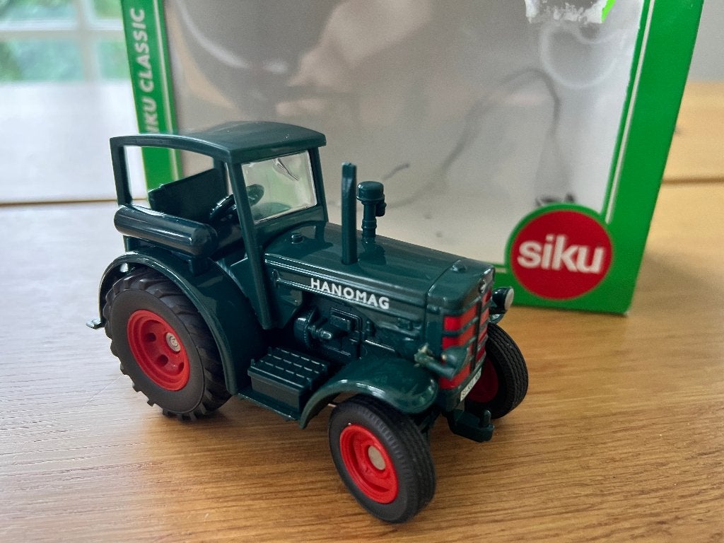 Siku Hanomag R45 Tractor als NIEUW!, Ophalen of Verzenden, Zo goed als nieuw, Tractor of Landbouw, SIKU