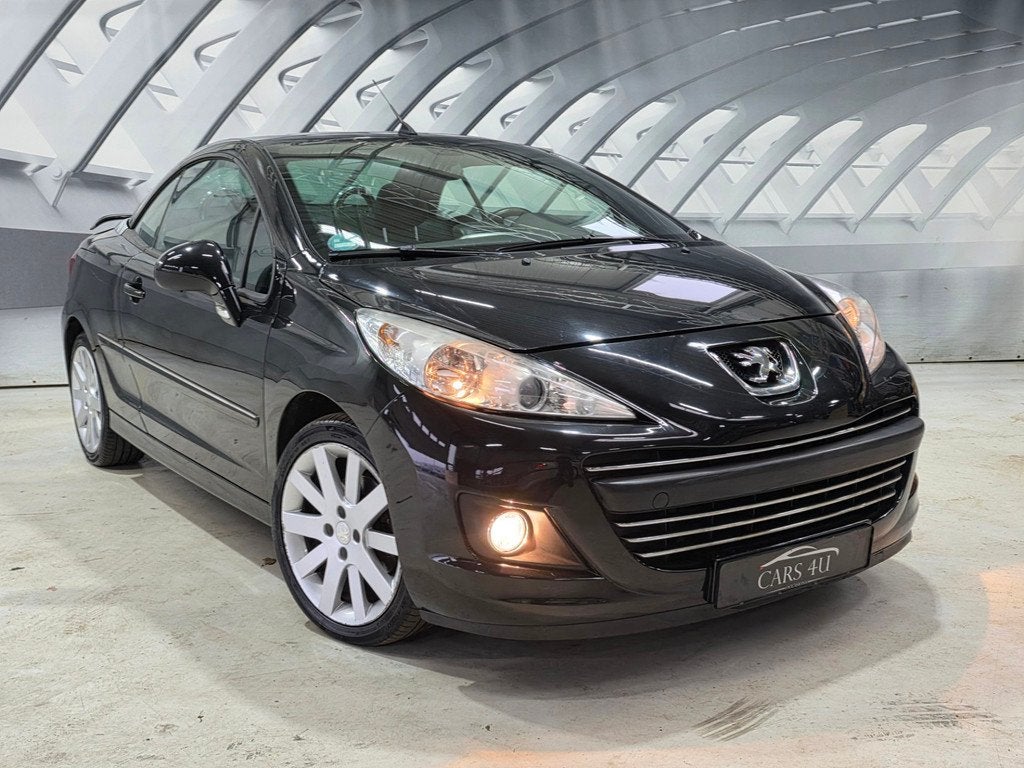 Peugeot 207 CC 1.6 Sport 156PK leer, Voorwielaandrijving, Euro 5, Gebruikt, Zwart