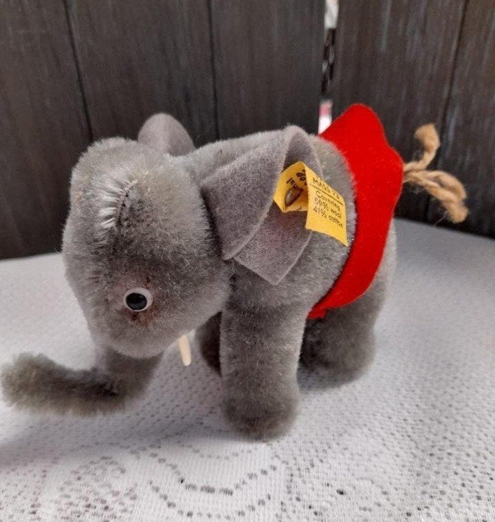 steiff adv 6 olifant, Ophalen