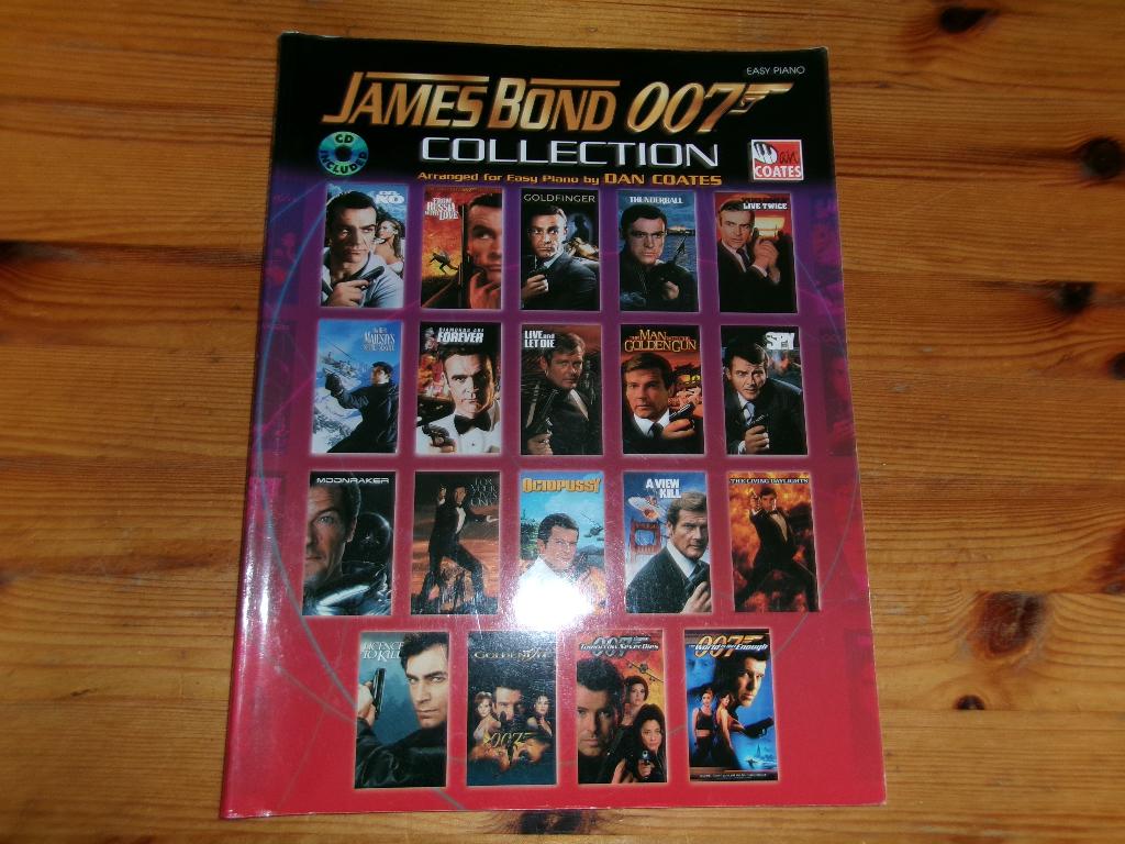 James Bond 007 Collection - Dan Coates - easy piano, Muziek en Instrumenten, Bladmuziek, Gebruikt, Filmmuziek en Soundtracks, Gitaar