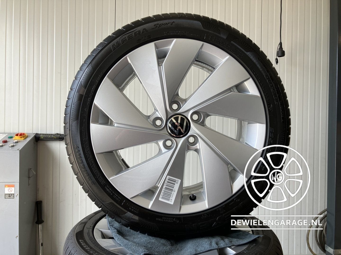 17 inch VW Golf 8 BELMONT 5x112 NIEUW en Origineel Caddy, -, -, Banden en Velgen, Nieuw